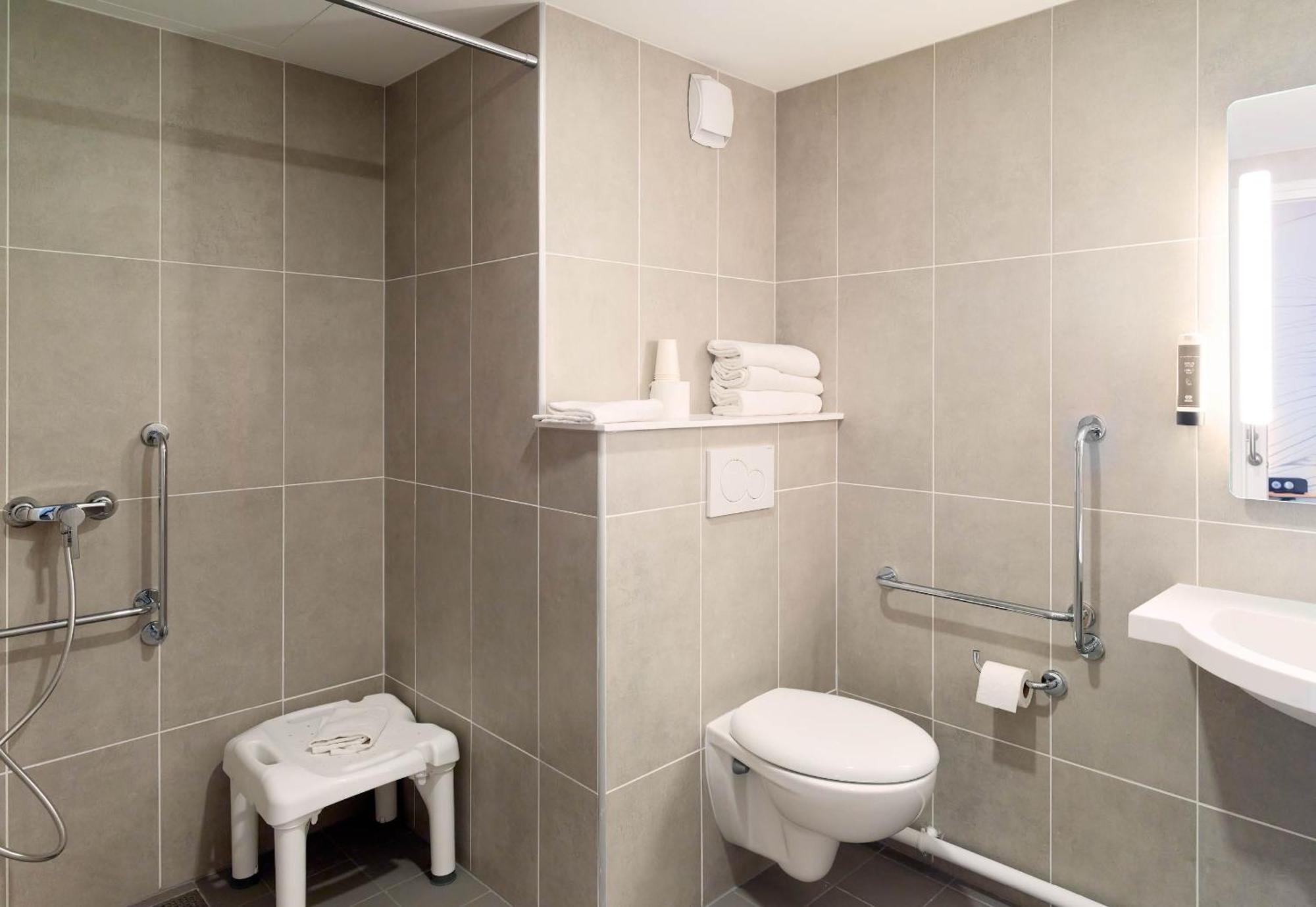 B&B Hotel Paris Clichy-Sous-Bois 3 Etoiles 외부 사진