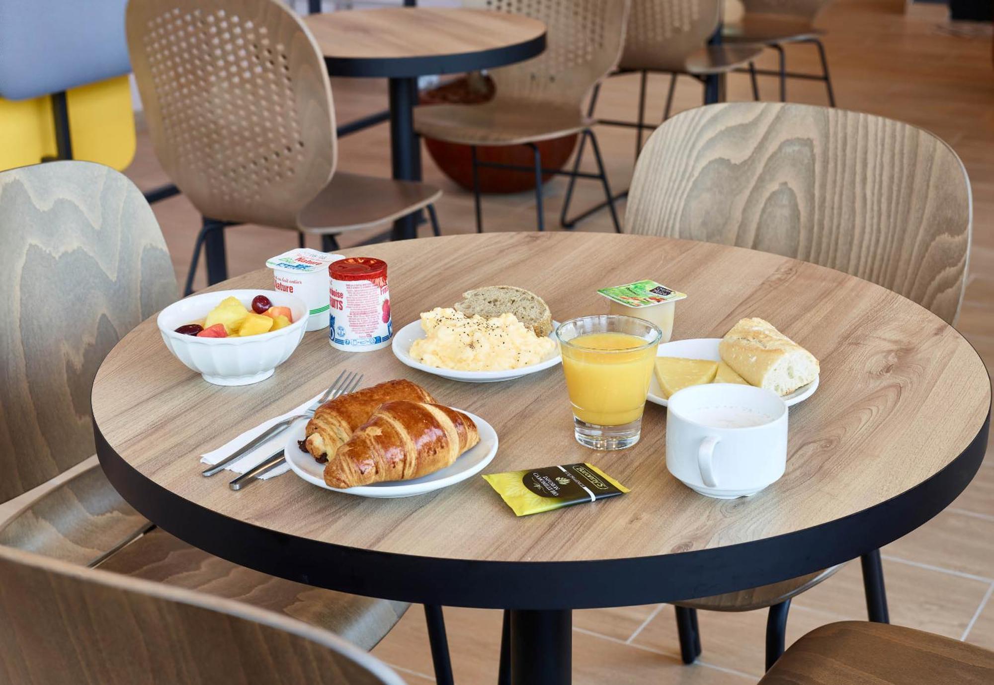 B&B Hotel Paris Clichy-Sous-Bois 3 Etoiles 외부 사진